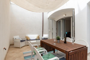 Naxos Apartment with Patio near the Sea